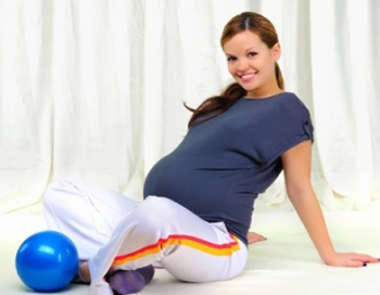 Гимнастика для беременных: упражнения по триместрам